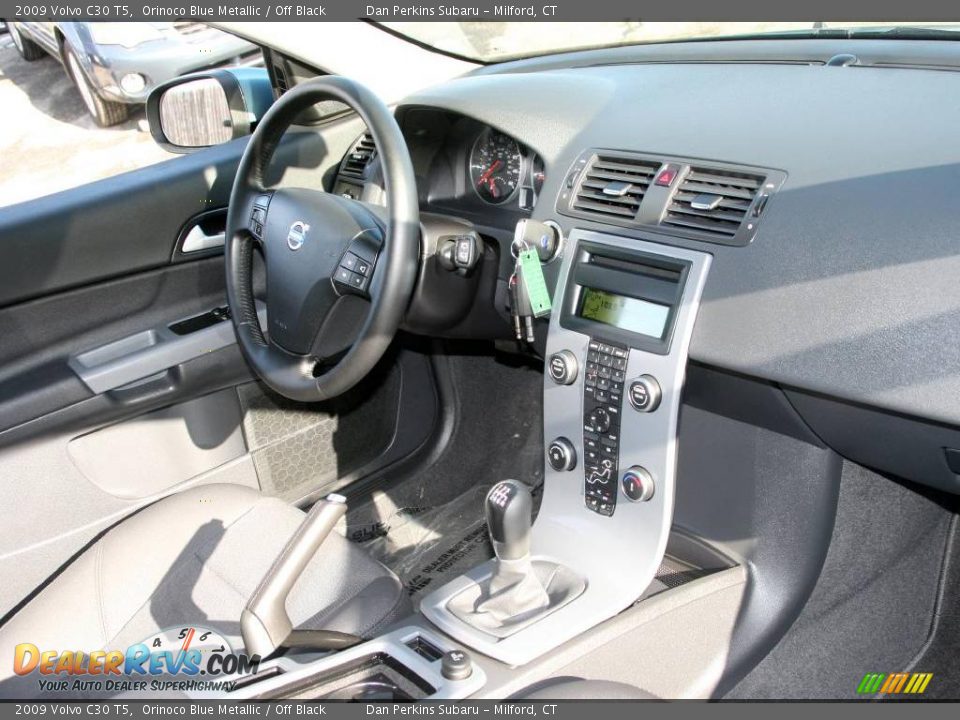 2009 Volvo C30 T5 Orinoco Blue Metallic / Off Black Photo #13