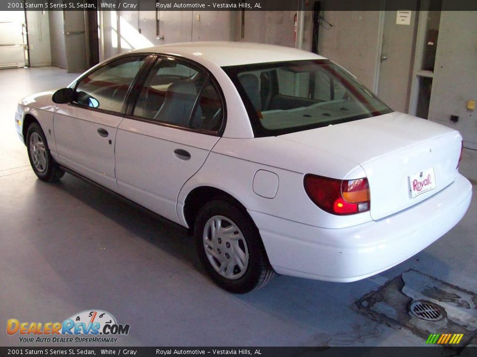 2001 Saturn S Series SL Sedan White / Gray Photo #4