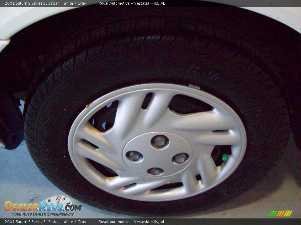 2001 Saturn S Series SL Sedan White / Gray Photo #7