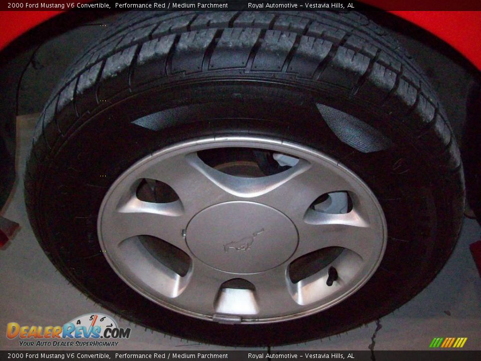 2000 Ford Mustang V6 Convertible Performance Red / Medium Parchment Photo #9