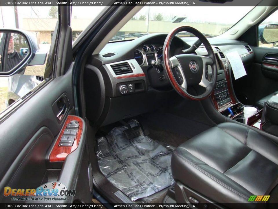 2009 Cadillac Escalade AWD Stealth Gray / Ebony/Ebony Photo #14