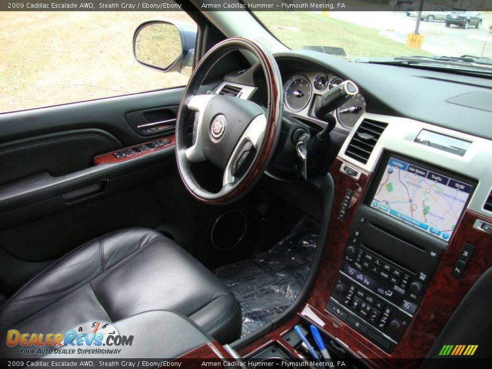 2009 Cadillac Escalade AWD Stealth Gray / Ebony/Ebony Photo #16