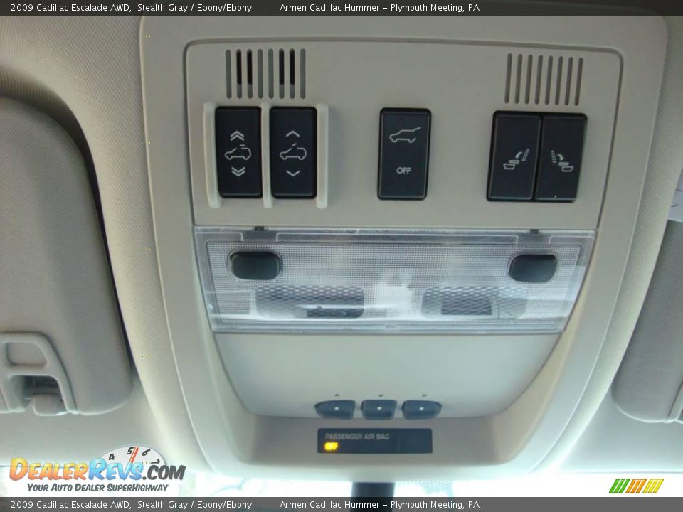 2009 Cadillac Escalade AWD Stealth Gray / Ebony/Ebony Photo #33