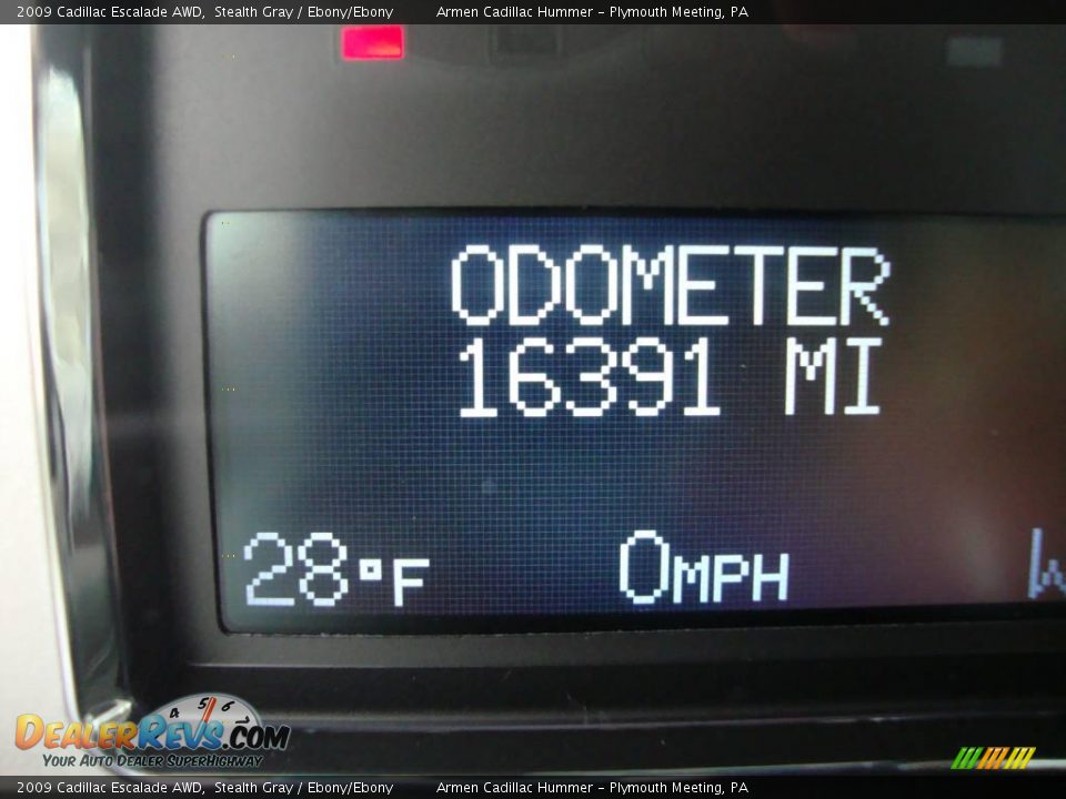2009 Cadillac Escalade AWD Stealth Gray / Ebony/Ebony Photo #35
