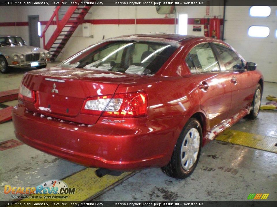 2010 Mitsubishi Galant ES Rave Red Pearl / Medium Gray Photo #9