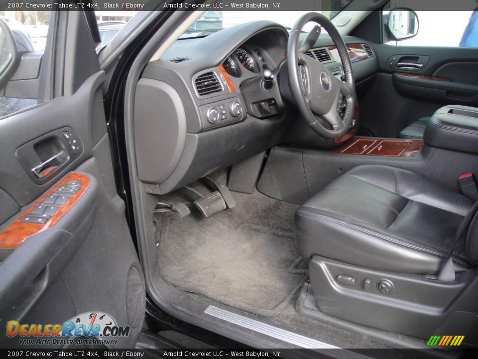 2007 Chevrolet Tahoe LTZ 4x4 Black / Ebony Photo #10