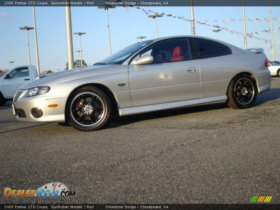 2005 Pontiac GTO Coupe Quicksilver Metallic / Red Photo #2