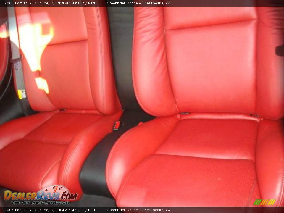 2005 Pontiac GTO Coupe Quicksilver Metallic / Red Photo #11