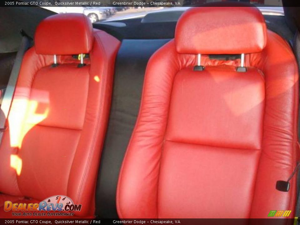 2005 Pontiac GTO Coupe Quicksilver Metallic / Red Photo #12