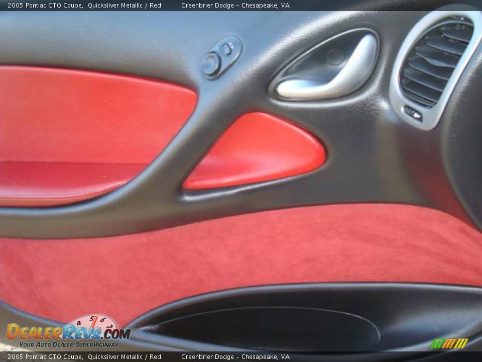 2005 Pontiac GTO Coupe Quicksilver Metallic / Red Photo #20