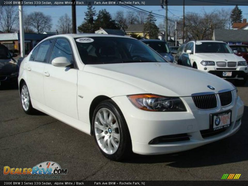 2006 BMW 3 Series 330i Sedan Alpine White / Black Photo #2