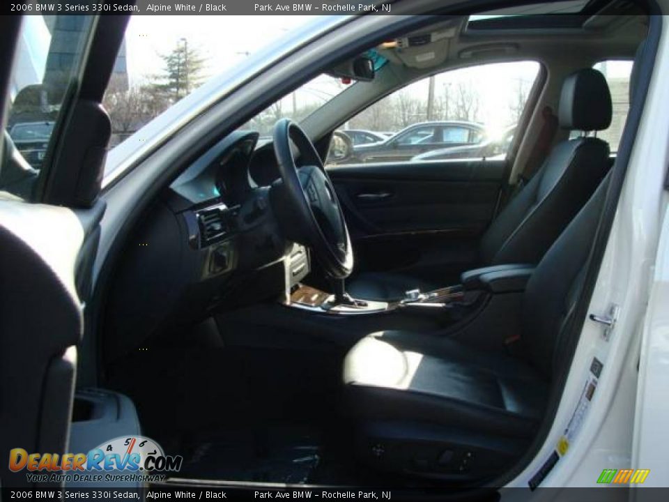 2006 BMW 3 Series 330i Sedan Alpine White / Black Photo #10