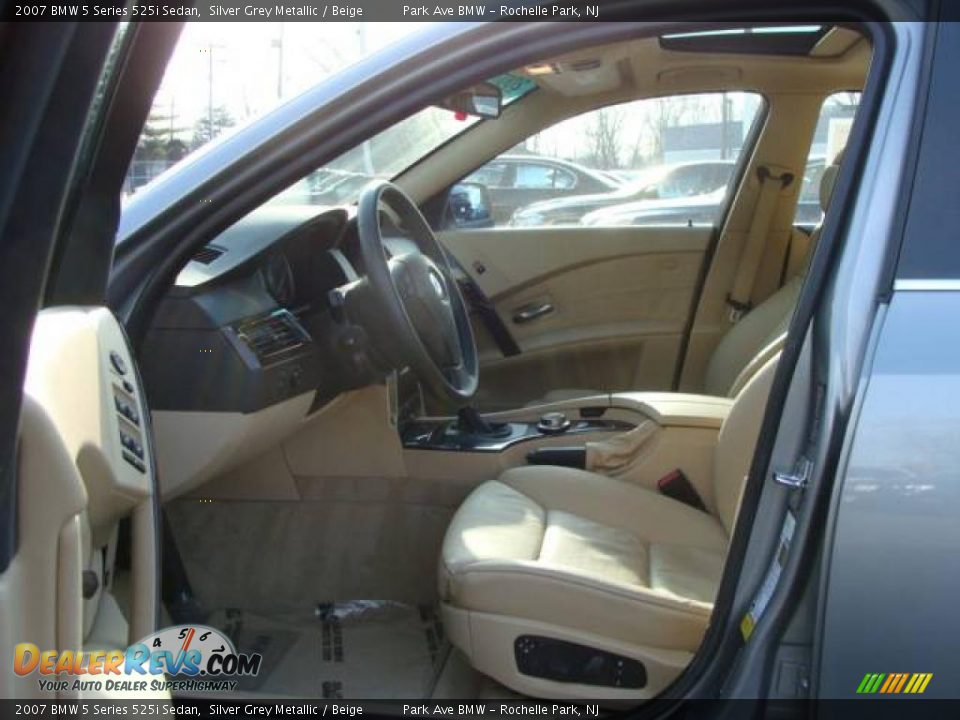 2007 BMW 5 Series 525i Sedan Silver Grey Metallic / Beige Photo #10