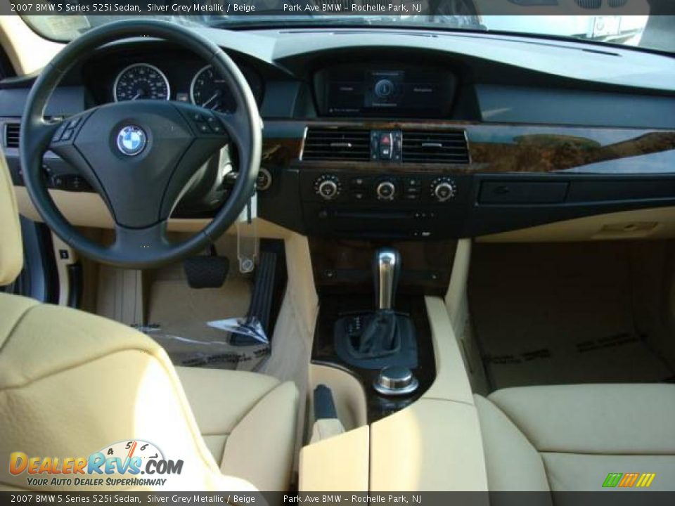 2007 BMW 5 Series 525i Sedan Silver Grey Metallic / Beige Photo #12
