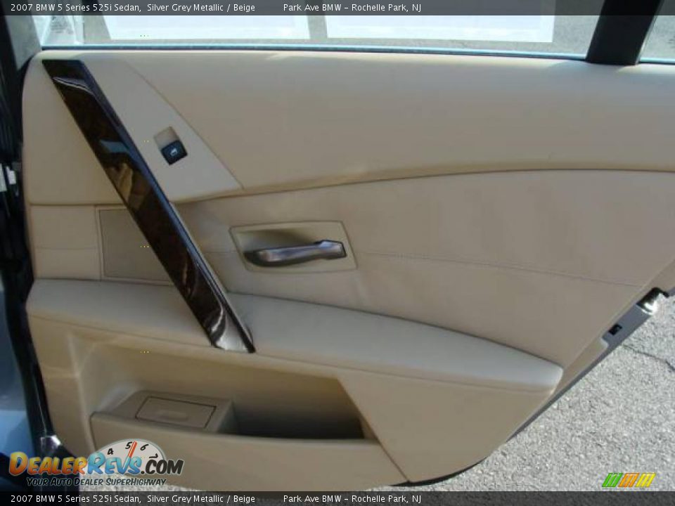 2007 BMW 5 Series 525i Sedan Silver Grey Metallic / Beige Photo #19
