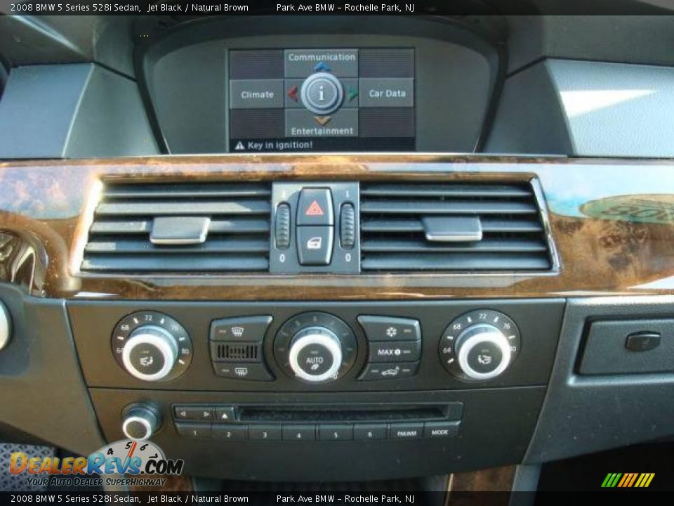2008 BMW 5 Series 528i Sedan Jet Black / Natural Brown Photo #15