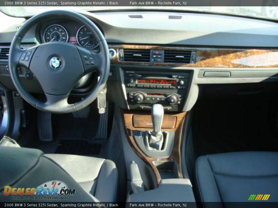2006 BMW 3 Series 325i Sedan Sparkling Graphite Metallic / Black Photo #12