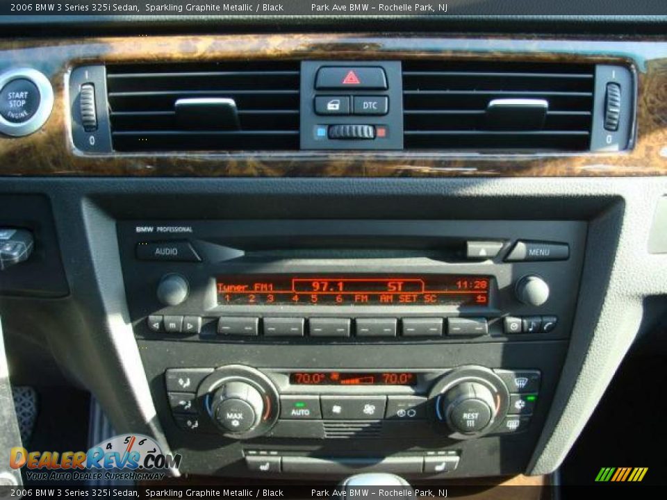 2006 BMW 3 Series 325i Sedan Sparkling Graphite Metallic / Black Photo #15