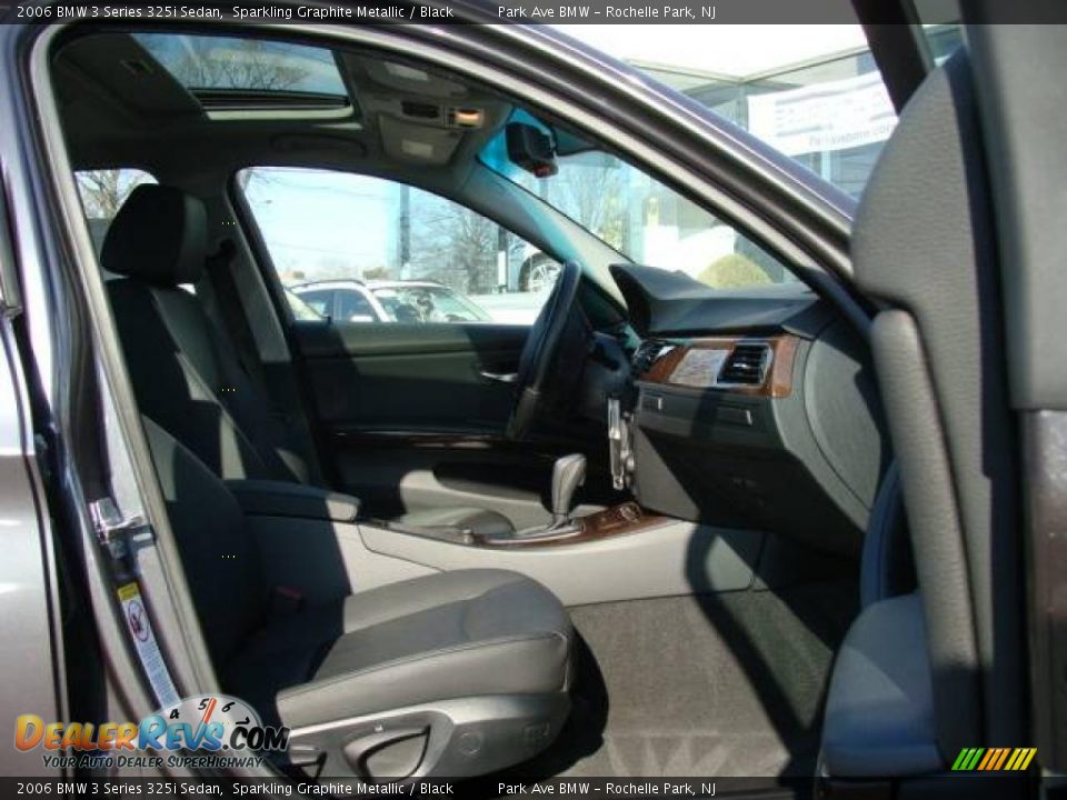 2006 BMW 3 Series 325i Sedan Sparkling Graphite Metallic / Black Photo #22
