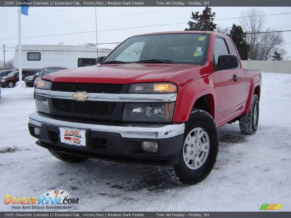 2005 Chevrolet Colorado LS Extended Cab Victory Red / Medium Dark Pewter Photo #1