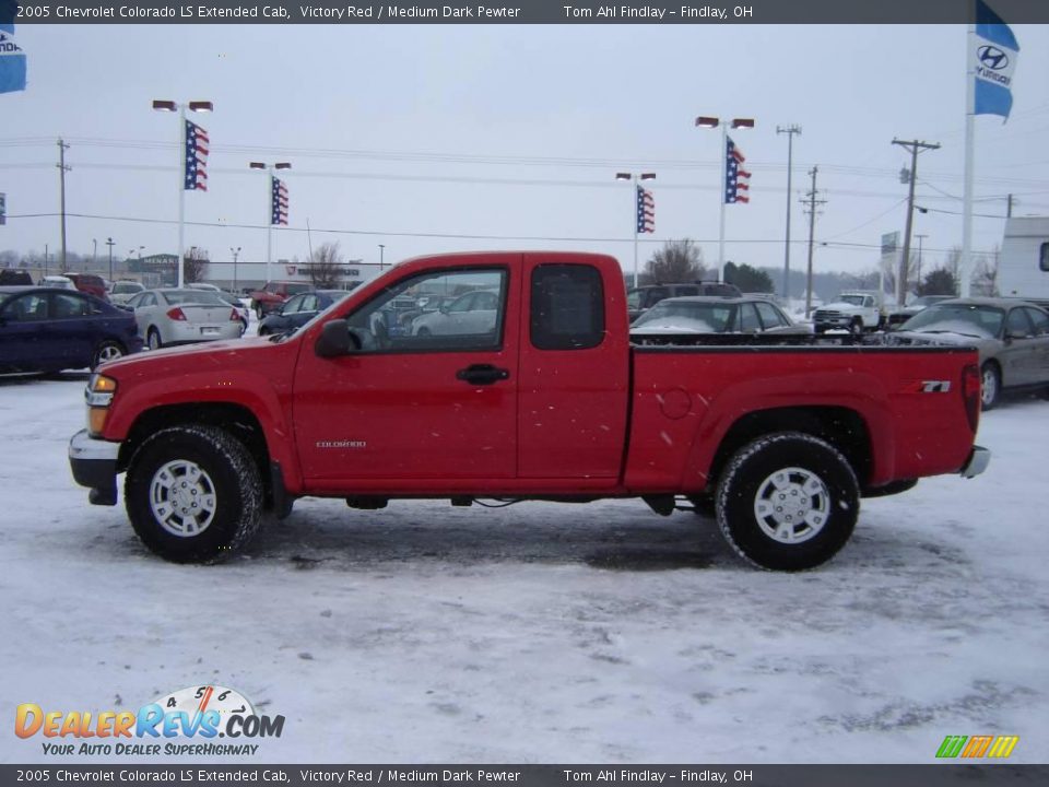 2005 Chevrolet Colorado LS Extended Cab Victory Red / Medium Dark Pewter Photo #2