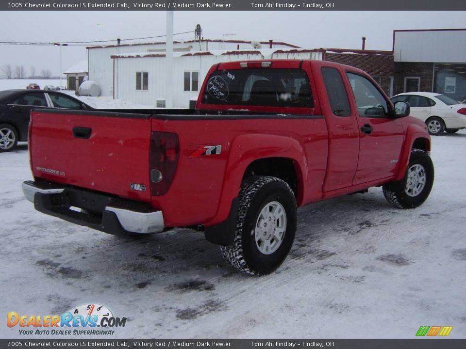 2005 Chevrolet Colorado LS Extended Cab Victory Red / Medium Dark Pewter Photo #5