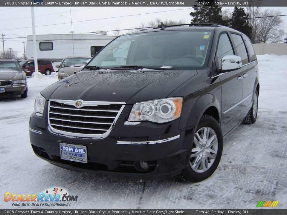 2008 Chrysler Town & Country Limited Brilliant Black Crystal Pearlcoat / Medium Slate Gray/Light Shale Photo #1