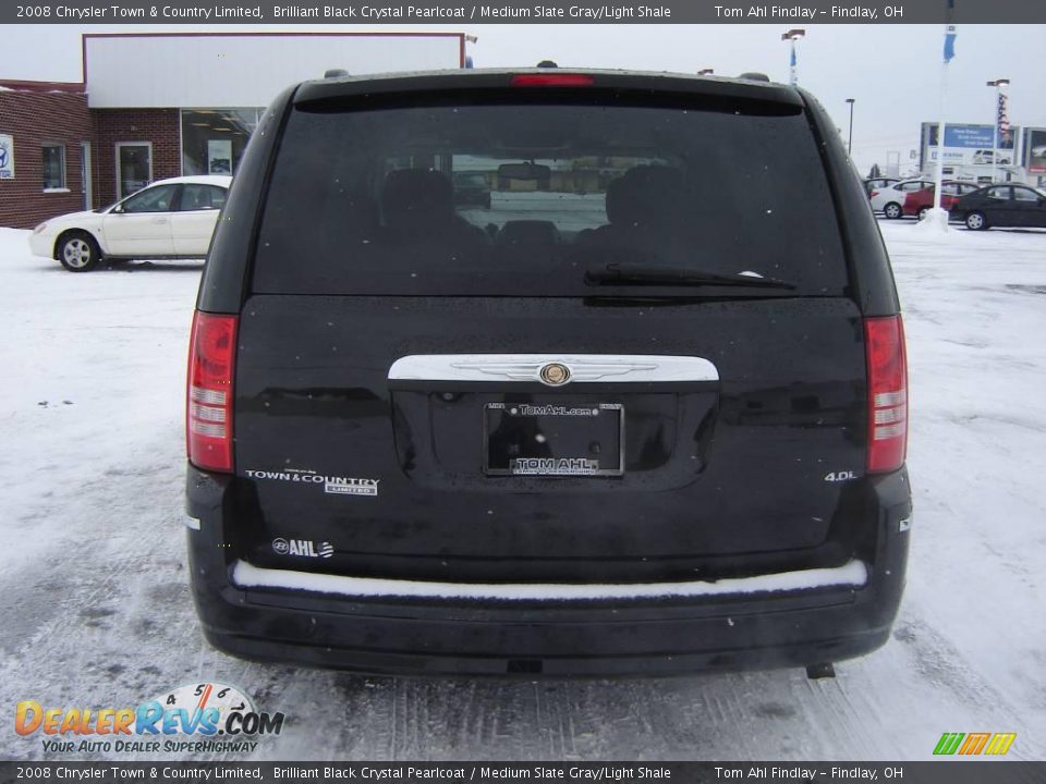 2008 Chrysler Town & Country Limited Brilliant Black Crystal Pearlcoat / Medium Slate Gray/Light Shale Photo #4