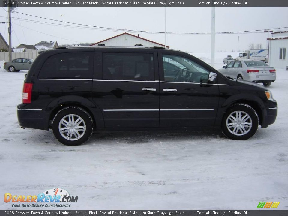 2008 Chrysler Town & Country Limited Brilliant Black Crystal Pearlcoat / Medium Slate Gray/Light Shale Photo #6