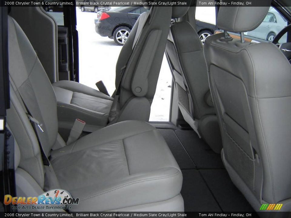 2008 Chrysler Town & Country Limited Brilliant Black Crystal Pearlcoat / Medium Slate Gray/Light Shale Photo #15