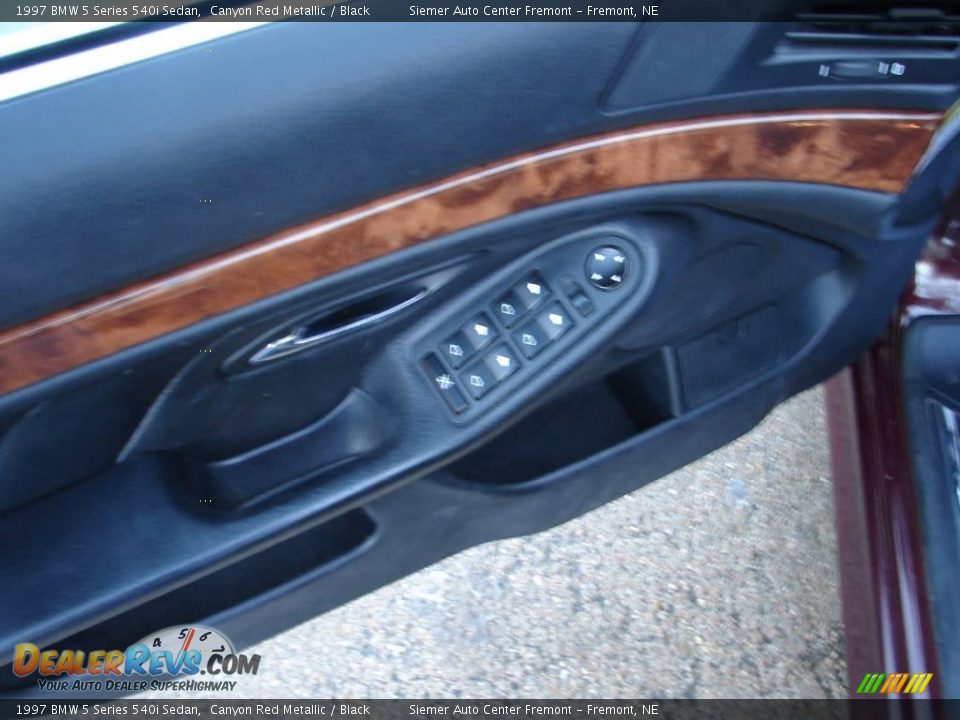 1997 BMW 5 Series 540i Sedan Canyon Red Metallic / Black Photo #10
