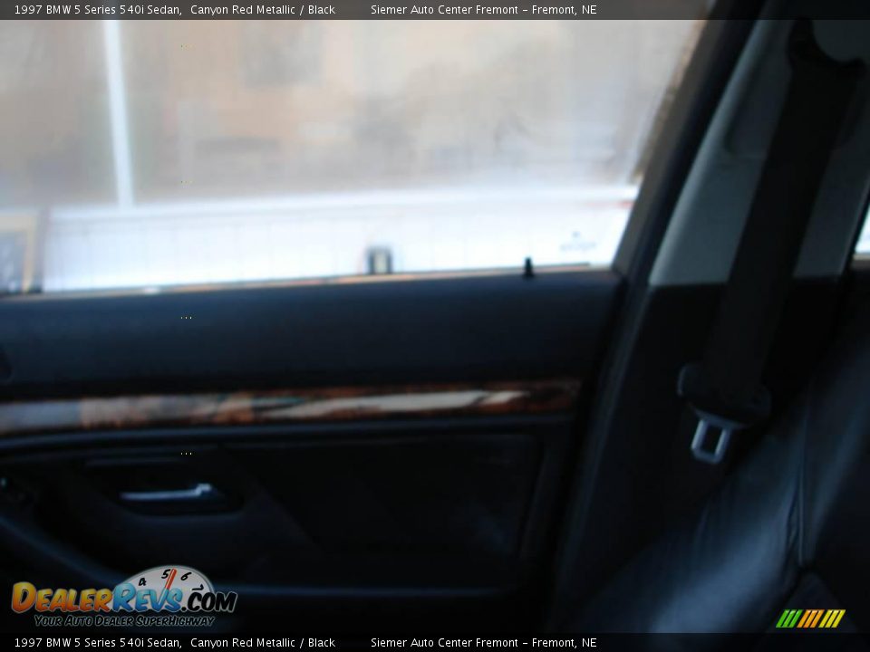 1997 BMW 5 Series 540i Sedan Canyon Red Metallic / Black Photo #22
