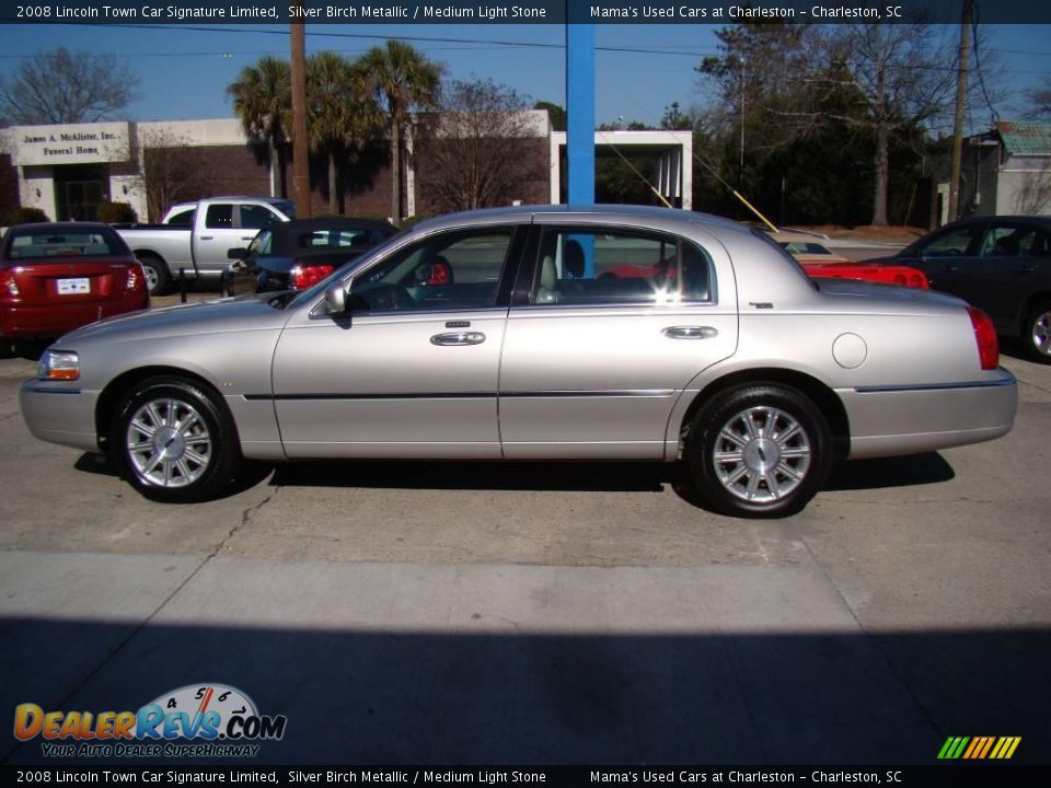 2008 Lincoln Town Car Signature Limited Silver Birch Metallic / Medium Light Stone Photo #5