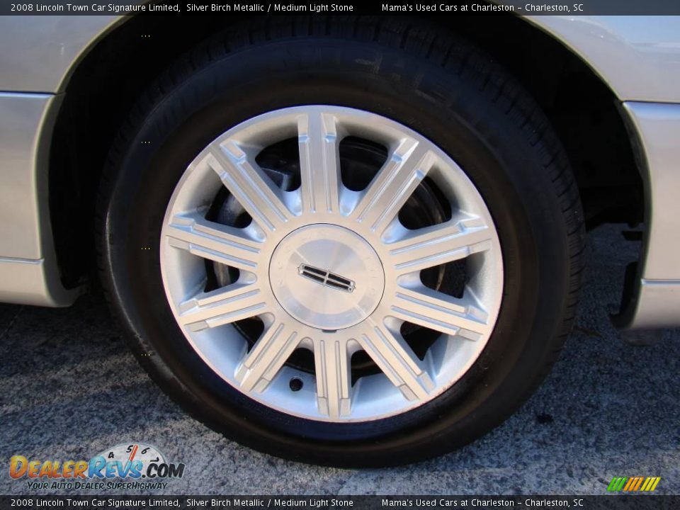 2008 Lincoln Town Car Signature Limited Silver Birch Metallic / Medium Light Stone Photo #29