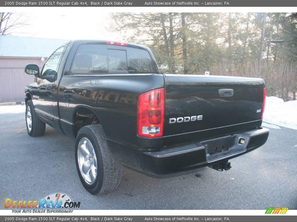 2005 Dodge Ram 1500 SLT Regular Cab 4x4 Black / Dark Slate Gray Photo #3