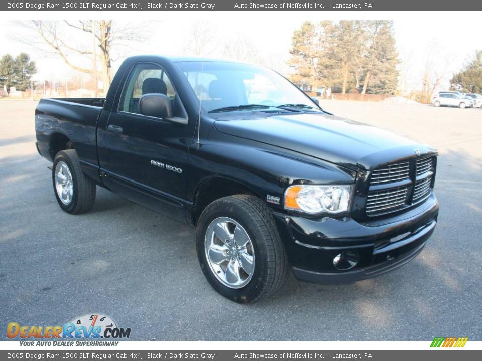 2005 Dodge Ram 1500 SLT Regular Cab 4x4 Black / Dark Slate Gray Photo #7