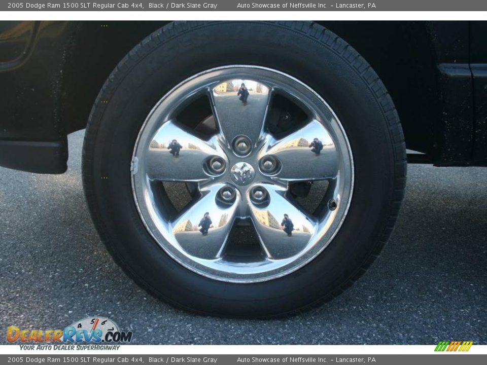 2005 Dodge Ram 1500 SLT Regular Cab 4x4 Black / Dark Slate Gray Photo #11
