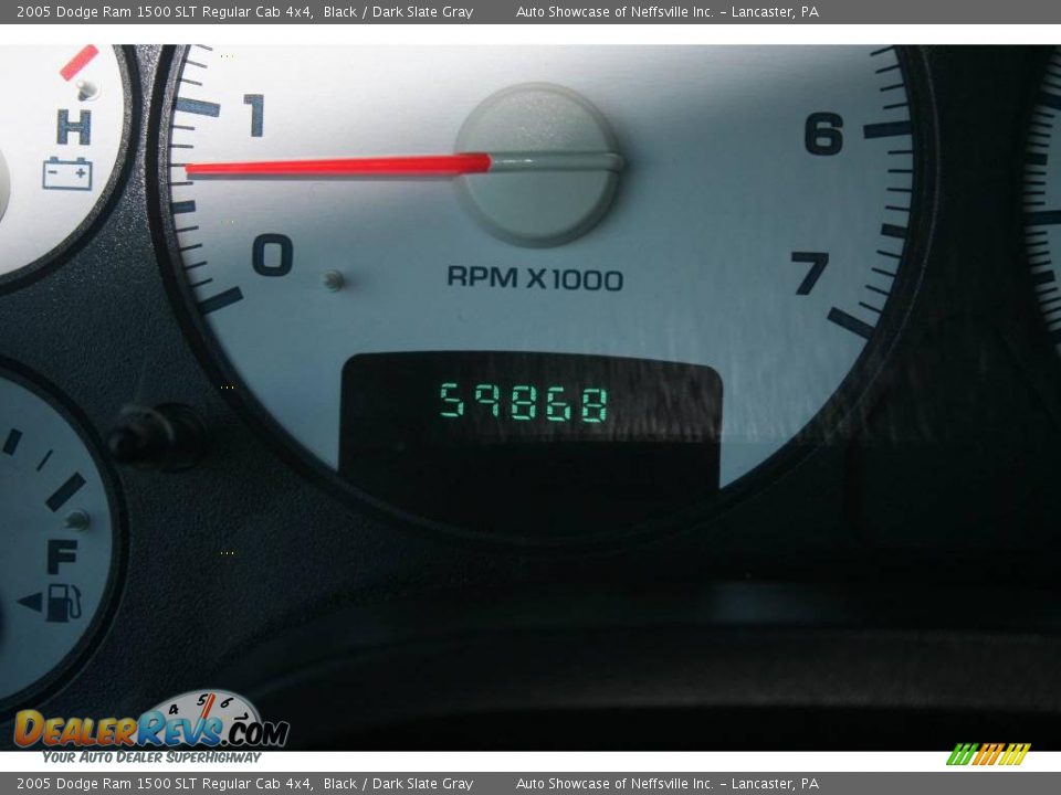2005 Dodge Ram 1500 SLT Regular Cab 4x4 Black / Dark Slate Gray Photo #18