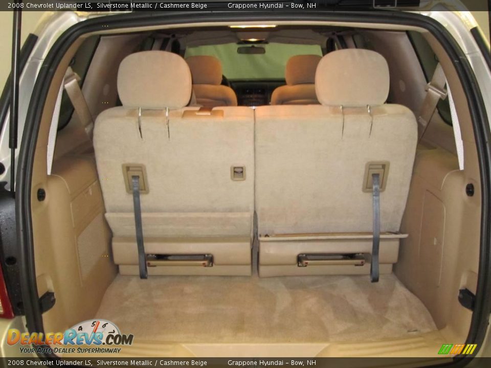 2008 Chevrolet Uplander LS Silverstone Metallic / Cashmere Beige Photo #5