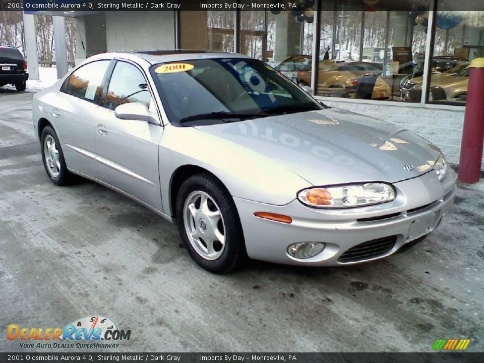 2001 Oldsmobile Aurora 4.0 Sterling Metallic / Dark Gray Photo #2