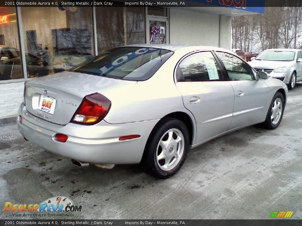 2001 Oldsmobile Aurora 4.0 Sterling Metallic / Dark Gray Photo #7