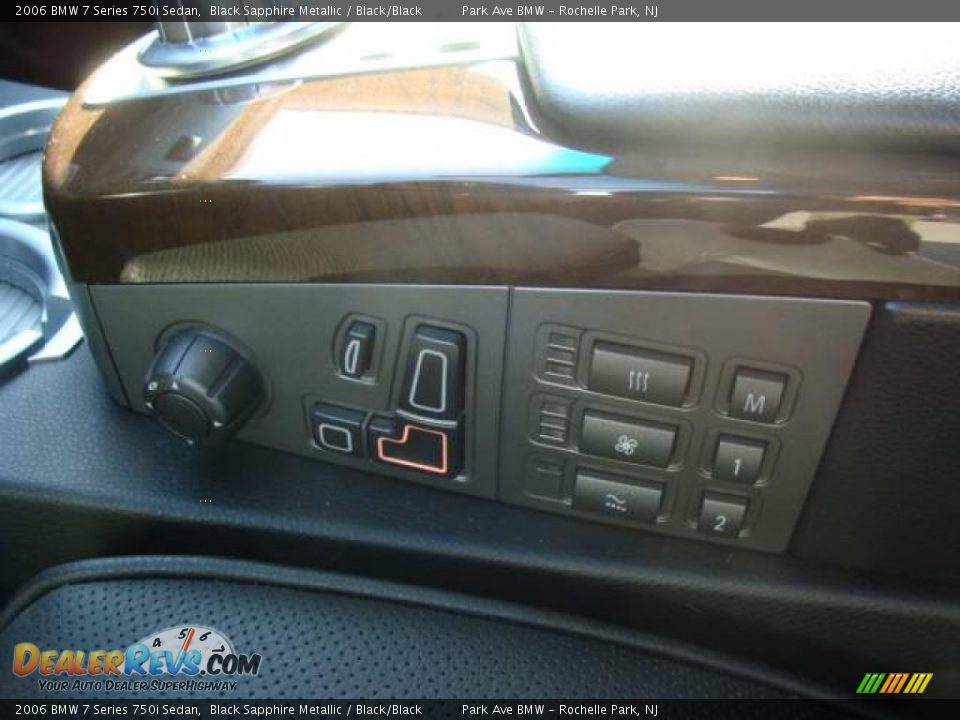 2006 BMW 7 Series 750i Sedan Black Sapphire Metallic / Black/Black Photo #11