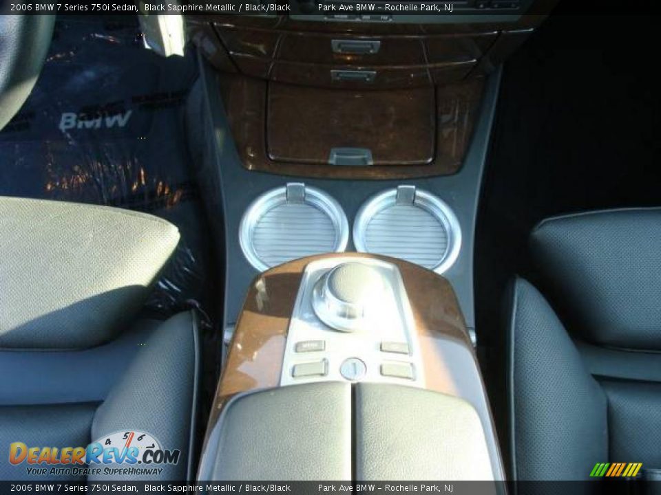2006 BMW 7 Series 750i Sedan Black Sapphire Metallic / Black/Black Photo #16