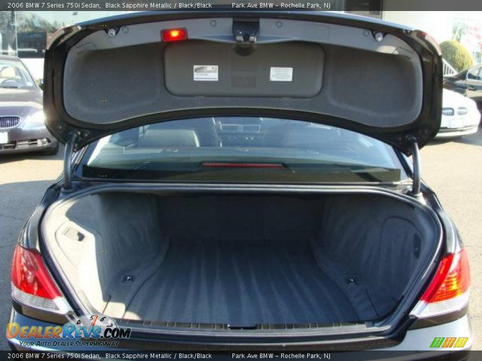 2006 BMW 7 Series 750i Sedan Black Sapphire Metallic / Black/Black Photo #18