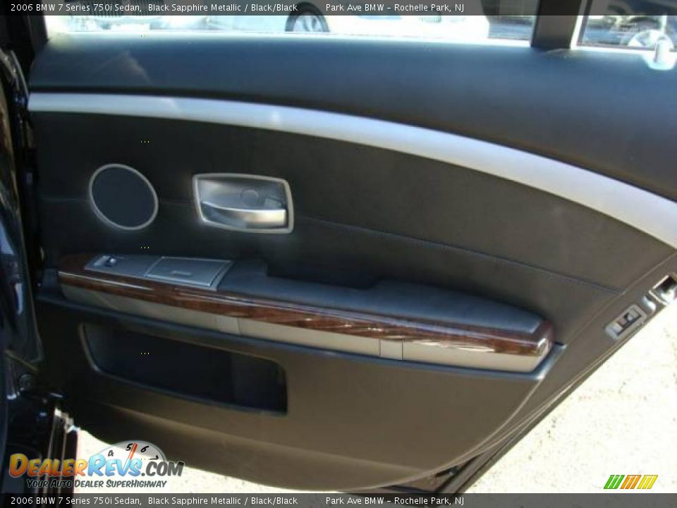 2006 BMW 7 Series 750i Sedan Black Sapphire Metallic / Black/Black Photo #19
