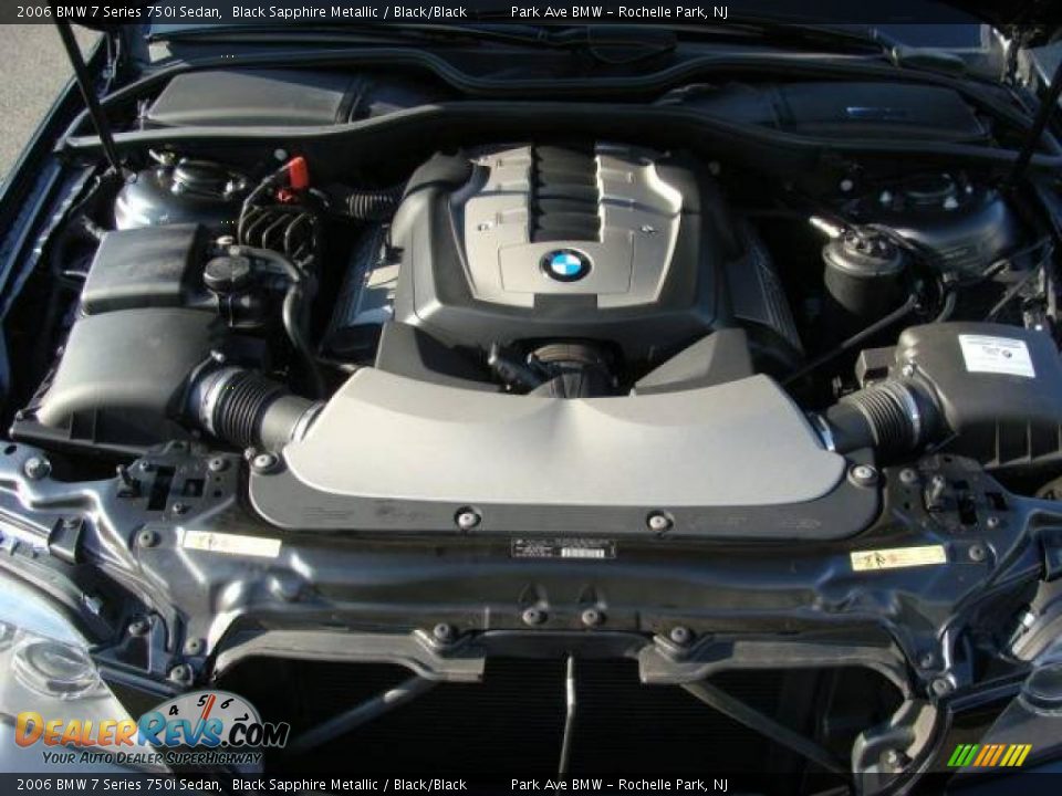 2006 BMW 7 Series 750i Sedan Black Sapphire Metallic / Black/Black Photo #25