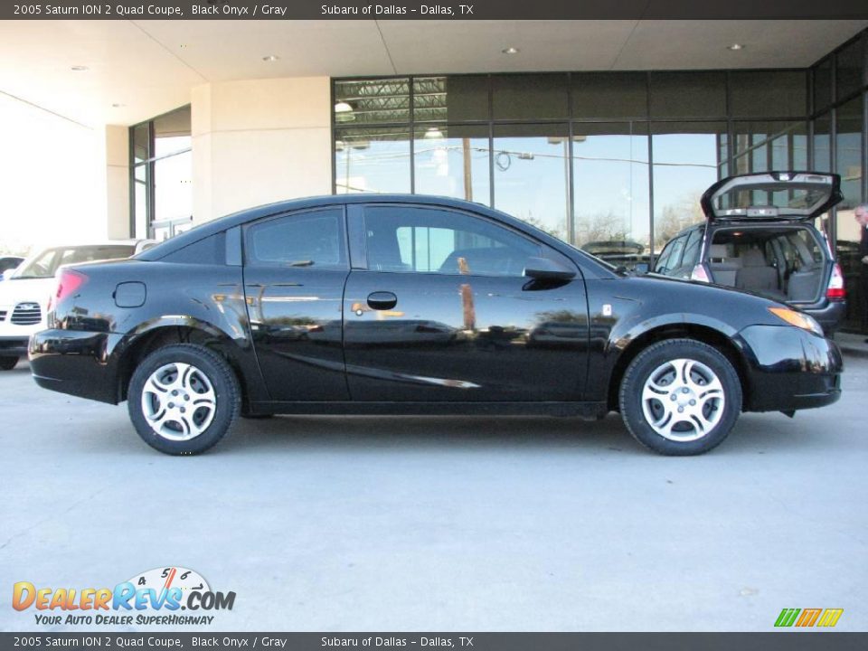 2005 Saturn ION 2 Quad Coupe Black Onyx / Gray Photo #8