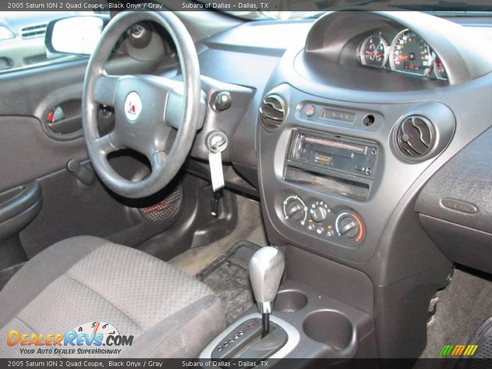 2005 Saturn ION 2 Quad Coupe Black Onyx / Gray Photo #14