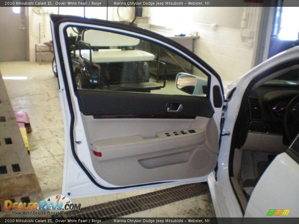 2010 Mitsubishi Galant ES Dover White Pearl / Beige Photo #15