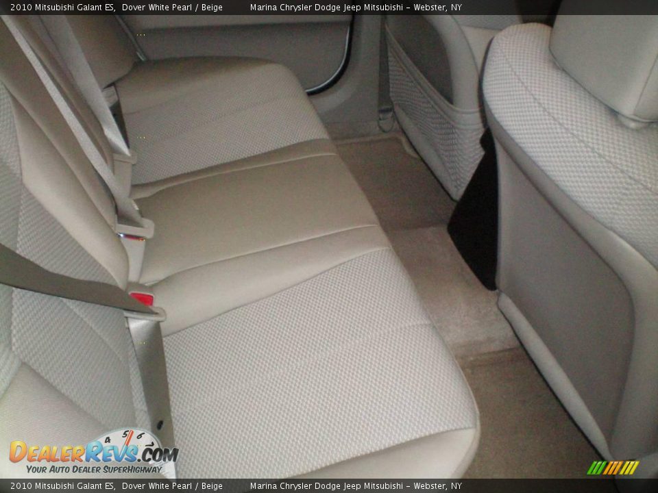 2010 Mitsubishi Galant ES Dover White Pearl / Beige Photo #20